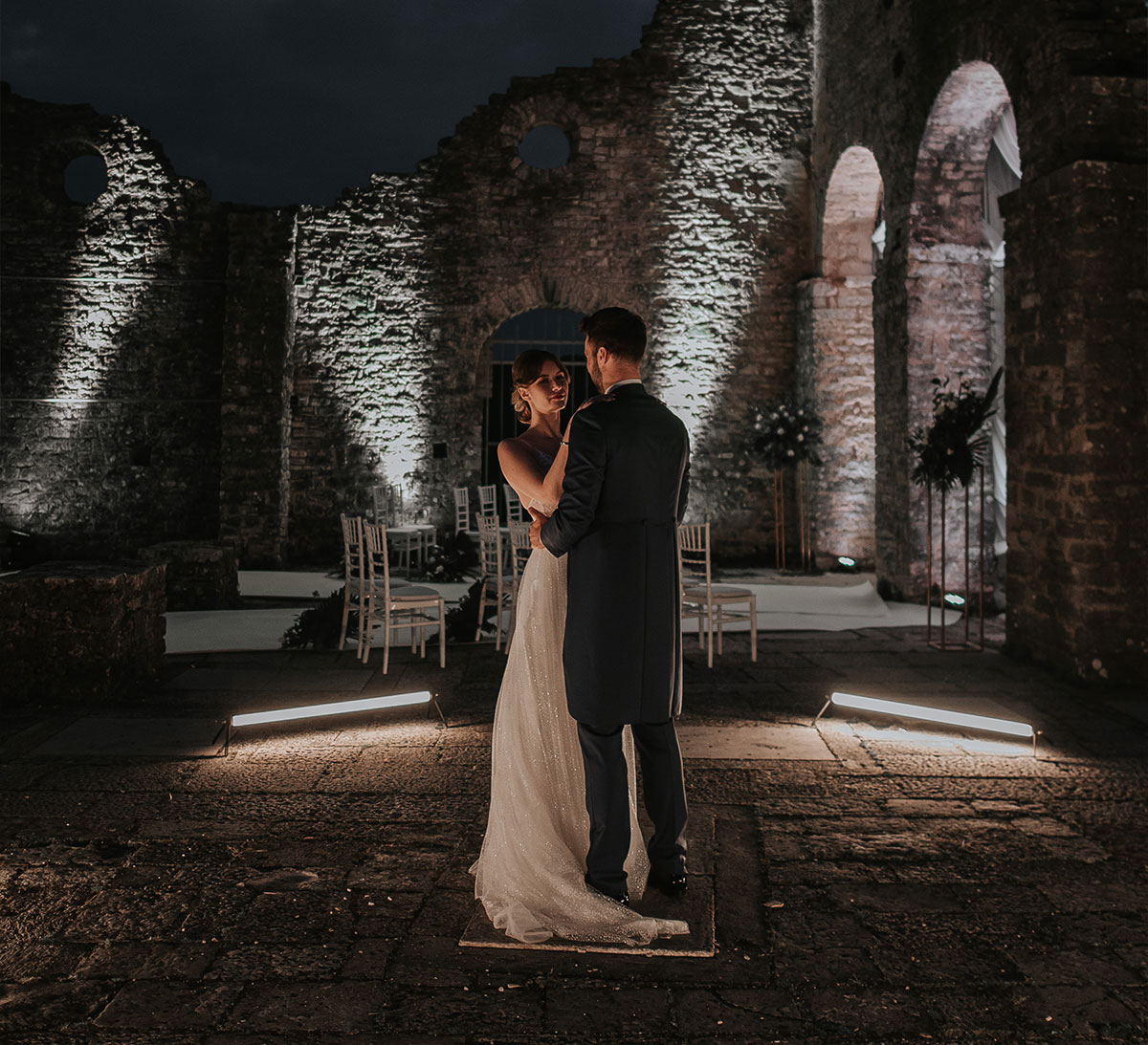 Luksuzno vjenčanje u istri spoj elegancije, povijesti i hedonizma 6 Bogatstvo ljubavi u rusevinama 5 1